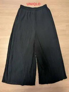 ユニクロ シフォンプリーツスカートパンツ ブラック