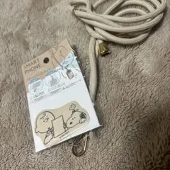スヌーピー　スマホショルダー　スマホストラップ
