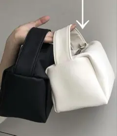 YUGA ワンハンドル　ショルダーハンドバッグ　ホワイト