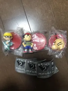 MOTHER2 スタンドフィギュア　3種セット　ネス　ジェフ　どせいさん