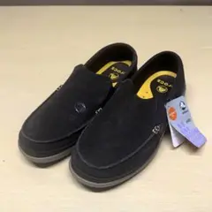 ローファー スニーカー