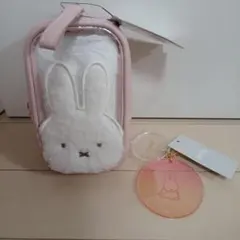 【即購入】　miffy　ミッフィー　ブルーナ　スクエア　ポーチ　キーホルダーのサムネイル