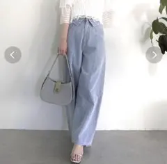 dazzlin カーブラインデニムパンツ 新品のサムネイル