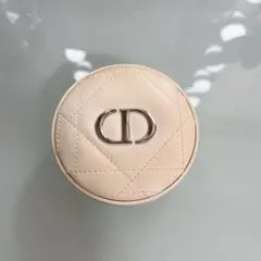 Dior フォーエバー クッションパウダー ラベンダー 10g 1E04