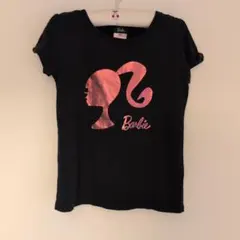再値下げ　Barbie バービー Tシャツ ブラック ピンクメタリックロゴ130のサムネイル