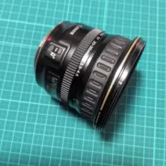 Canon EF 20-35mm F3.5-4.5 USM
