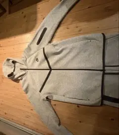 NIKEテックフリースLセットアップ