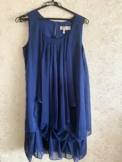 プリーツデザインドレス