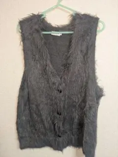 グレー ファー風 ノースリーブベスト