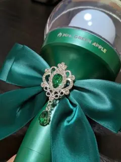 【Mrs.GREEN APPLE】公式ライトスティック（ペンライト）＆専用リボン Amazon.co.jp: ミセスグリーンアップル ライトスティック ライト