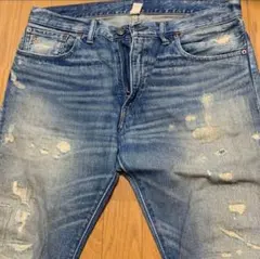 ライトブルー ストレートデニム ダメージ加工