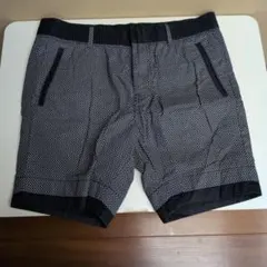 EMPORIOアルマーニメンズ ショートパンツ ハーフパンツ（紺）46サイズのサムネイル