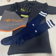 サッカー　インナー靴下手袋ネックウォーマーセット