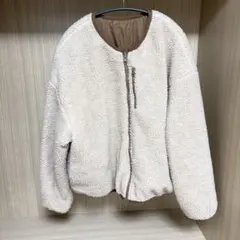 ボアジャケット クリーム色 ジップアップ