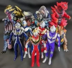 ウルトラマンティガ・ダイナ・ガイア＆怪獣（バンダイ）ソフビ12体セット