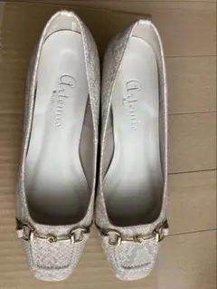 Item thumbnail for item 2bd98a3b-7715-4d4d-ac12-a75f93a41ecb