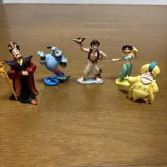 ディズニー クリスマスオーナメント フィギュア 9体セット - Mercari