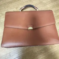 LE TANNEUR ルタヌア ビジネスバッグ キャメル 本革 レザー 牛革のサムネイル