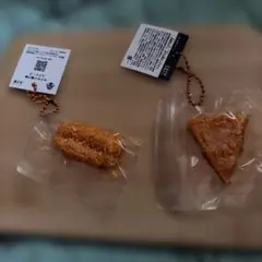 A*A様 サクサク揚げ物 スクイーズ キーホルダー 2種セットのサムネイル