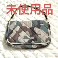 BEAMS 迷彩柄 キルティングハンドバッグのサムネイル