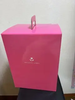 GIRL NEXT DOOR PREMIUM COMPLETE BOX サイン入 GIRL NEXT DOOR PREMIUM COMPLETE BOX サイン入 - メルカリ