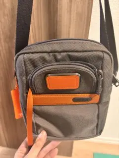 TUMI ショルダーバッグのサムネイル