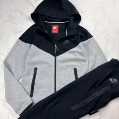 【大人気】Nike ナイキ テックフリース 黒 グレー セットアップ パンツ
