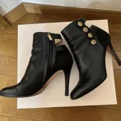 JIMMY CHOO カーフスキンショートブーツ