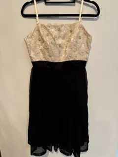 パーティードレス