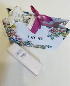 ありさ様専用❤︎新品未開封 ミスディオールハンドクリーム 50ml❤︎ショッパー付
