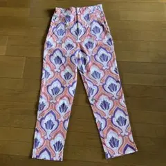 ZARA フローラルパターンのカジュアルパンツ USA2のサムネイル