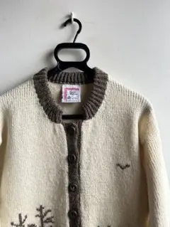 Item thumbnail for item 25fc5869-2c2a-48fa-9af8-662e5f623a7e