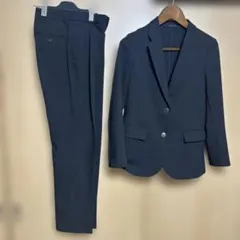 ユニクロ　レディース　感動スリムパンツ　感動ジャケット　セットアップ　黒