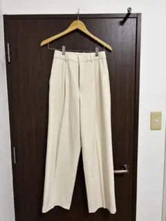 uniqloワイドパンツ