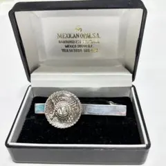 Item thumbnail for item beffc9e3-01a2-401c-af0c-56f6457eaa53