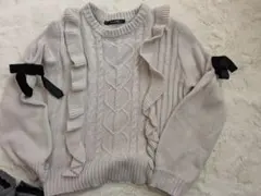 BLUE STRIVE ケーブル編み フリルニット