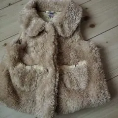 SKÄPE ファーベビーベスト 90サイズ