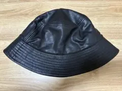 niko and... ニコアンド　バケットハット　バケハ　フェイクレザー　黒のサムネイル