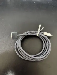 純正】USB-C - MagSafe ケーブル（2 m）- ミッドナイト