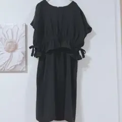 オペークドットクリップ　半袖ロングワンピース ギャザーM 黒　ウエストリボン付き