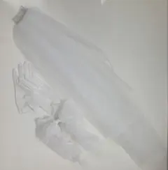 ウェディングベールと手袋とバレット