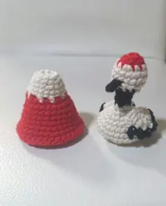 ハンドメイド　赤富士　鶴　置き物　セット