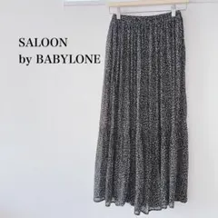 サルーン ロングプリーツスカート 花柄 総柄 黒 シンプル カジュアル 春コーデのサムネイル