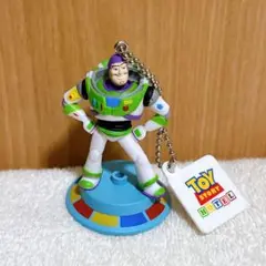 ★ディズニー　トイストーリーホテル　カプセルトイ　バズ★