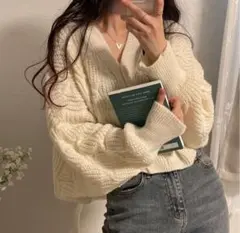 ケーブルVネッククロップニットカーディガン