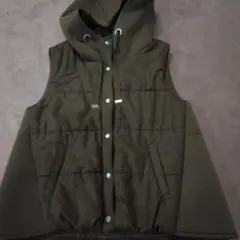 ブラウン フード付き ベスト 中綿入り