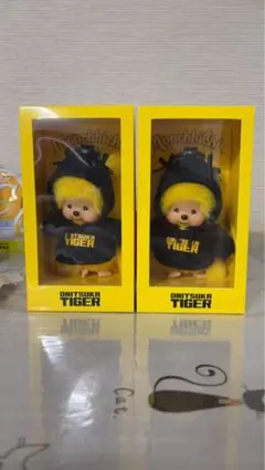 Onitsuka Tiger x Monchhichi ぬいぐるみ 2点セット - メルカリ