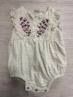 petit main 刺繍入りロンパース
