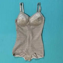 wingボディースーツ