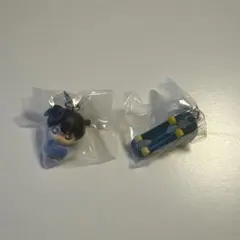 名探偵コナン めじるしアクセサリー3 2個セット 工藤新一、スケボー